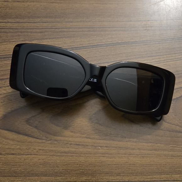 Celine XL Triomphe black sunglasses - Picture 12 of 13